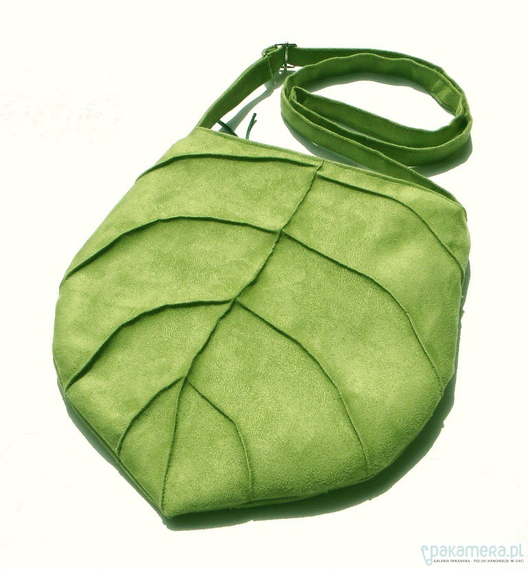 Bag leaves