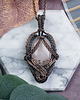 wisiory Miedziany wisiorek wire wrapping z różowym kwarcem #533