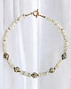 naszyjniki - inne UNIKATOWY naszyjnik : muszla kremowa i jaspis dalmatyński