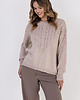 swetry damskie  Sweter w sportowym stylu - SWE322 beż MKM