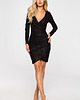 sukienki mini damskie Sukienka mini z drapowaniem-czarna(M-722)