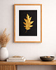 Ozdoby na ścianę Złoty Liść Dębu. Obraz Botaniczny. Drewniana Ramka Dąb 20x30cm