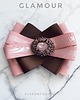 broszki Pudrowa Brosza z kolekcji Glamour z cudownym kryształem