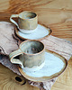 kubki Ceramiczny kubek z talerzykiem