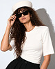 t-shirt damskie T-shirt CLOSE Crew Neck Ecru 
