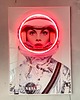 grafiki i ilustracje Retro Plakat LED Neon Astronautka w Ramie Vintage Dekoracja Ścienna