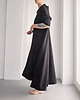 sukienki maxi damskie Czarna sukienka lniana maxi z kapturem i kieszeniami