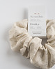 gumki do włosów Lniana gumka do włosów (scrunchie) ze wzorem w liście