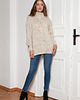 swetry damskie  Sweter oversize z golfem - SWE148 beż