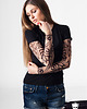 t-shirt damskie Czarny t-shirt z tatuażami Tribal Style