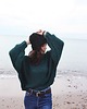 swetry damskie  Sweter handmade  z wełną  leśna zieleń