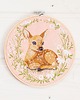 Ozdoby na ścianę Sarenka pink2, haft w tamborku 20 cm
