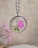 wisiory Łąka kwiatowa różowa zawieszka wisiorek kwiaty żywica