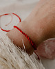 bransoletki na sznurku Bransoletka czerwona ochronna z hematytem