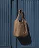 torby na ramię Beżowa miękka skórzana torba typu worek
