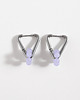 kolczyki z kamieniami Srebrne kolczyki trójkątne z kwiatkami
