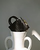 torby na ramię Charm bag - skórzana torebka - czarna - tłoczona