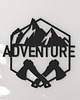 Ozdoby na ścianę Adventure znak - artystyczna dekoracja ścienna dla miłośników lasu