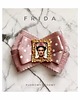 broszki Nowa Kolekcja  Brosz FRIDA  z miniaturowym obrazem