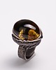 pierścionki srebrne Pierścionek srebrny oksydowany z bursztynem bałtyckim