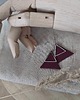 kolczyki - inne Geometryczne kolczyki ze skóry, trójkąty burgund
