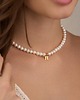 chokery Choker naszyjnik perły naturalne literka- srebro 925 pozłacane