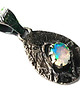 wisiory Opal w korze drzewa- wisiorek