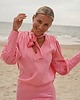 bluzki z długim rękawem damskie CS  - Bluzka z ozdobną szarfą Pink Pearl