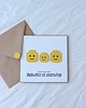 kartki scrapbooking Klocki - żółte ludziki. Kartka z okazji narodzin dziecka