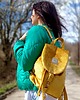 plecaki Welurowy plecak z klapką Yellow