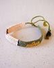 bransoletki na sznurku Tkana bransoletka z nici dla miłośników lasu i kolorów ziemi