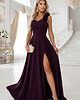 sukienki maxi damskie 643-11 Elegancka wieczorowa suknia maxi z rozcięciem i różami - śliwka