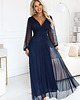 sukienki maxi damskie 684-3 NERISSA elegancka tiulowa sukienka maxi z kopertowym dekoltem - granatowa