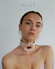 chokery CHOKER różowy ze skóry, skóra naturalna angielska broszka futro Glamour