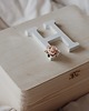 skrzynki, kufry i pudła Drewniane pudełko z literką i różą