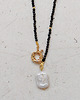 złote naszyjniki Naszyjnik Onyks z perłą
