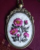 wisiory Haftowana zawieszka z dziką różą