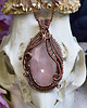 wisiory Miedziany wisiorek wire wrapping z różowym kwarcem