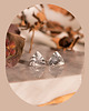kolczyki srebrne Małe kolczyki trójkąty Reuleaux srebrne z fakturą - sztyfty