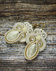 kolczyki soutache Beżowo- złote  kolczyki soutache