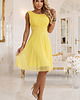 sukienki midi damskie 676-3 Sukienka na wesele z tiulową warstwą i podkreśloną talią - limoncello
