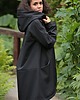 kurtki damskie Kurtka czarna softshell profilowana z kapturem