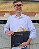 etui na laptopa Personalizowane etui MacBook ciemnoszare rączka żółta
