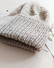 czapki damskie Na drutach "M_01"100% baby merino