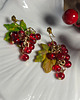 kolczyki szklane Kolczyki z czerwoną porzeczką i liśćmi