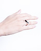 pierścionki - różne pierścionek z kolekcji EDGY/ SILVER/ONYX/U