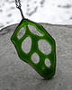 wisiory Monstera monkey mask - naszyjnik