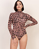 body damskie Wiskozowe BODY z golfem - leopard