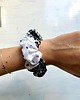 gumki do włosów Czarno-biała, patchworkowa gumka scrunchie 