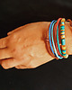 bransoletki skórzane Tęczowa bransoletka  z koralików i rzemieni